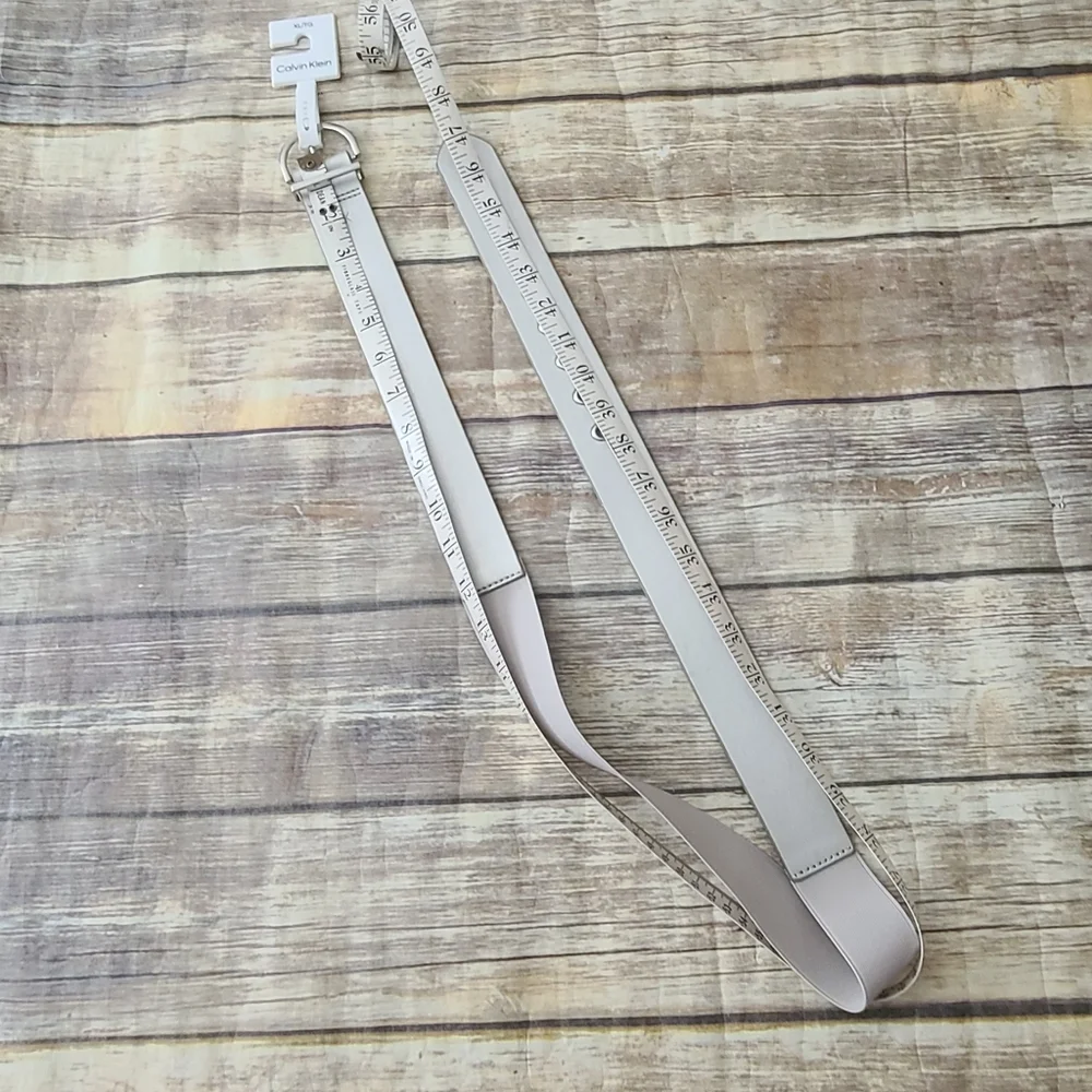 Calvin Klein Women's Silver  Stretchy Belt - XL